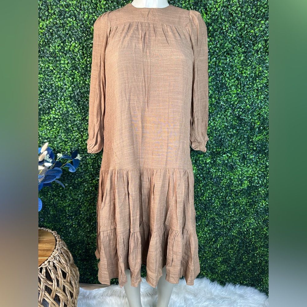 Nwt Joyfolie brown Long Sleeve ruffle bottom Dress